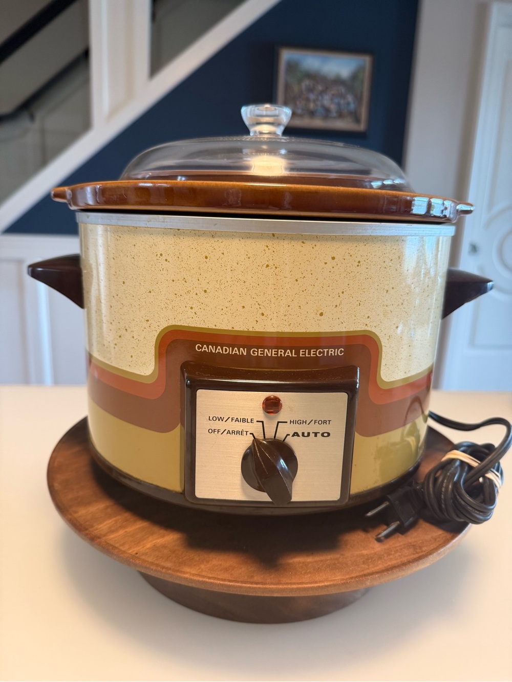 Vintage Retro 1970s Canadian General Electric Slow Cooker Crock Pot FC210A - Picture 2 of 8